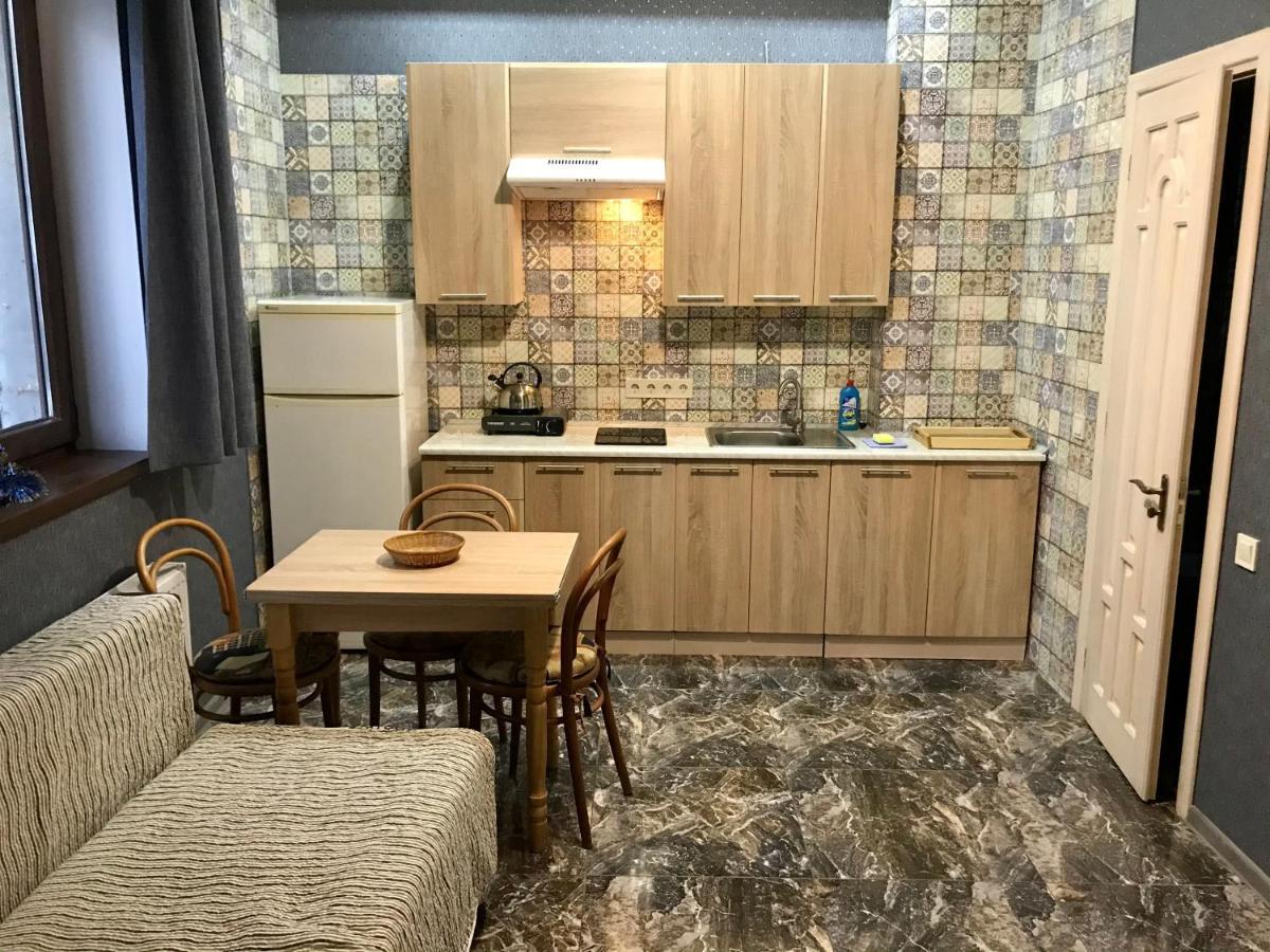 Apartment лісова комфорт *